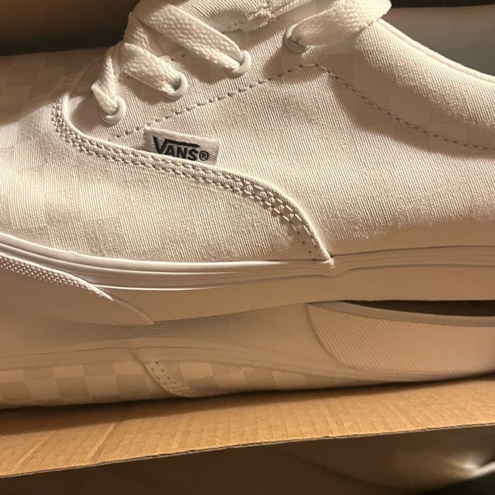 Vans checkerboard low rise big kid size 7